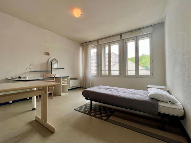 LE GRAND CERF Location Appartement poitiers: 25.13 m2 38013040