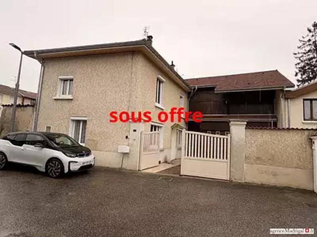 Le Grand Lemps 38690 Achat / Vente maison 4 pièces t4 terrasse parking