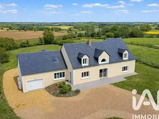 Le Grand Lucé 72150 Achat / Vente maison 7 pièces t7 parking