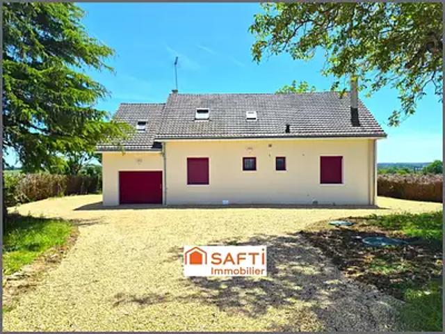 Le Grand Pressigny 37350 Achat / Vente maison 8 pièces t8 terrasse parking