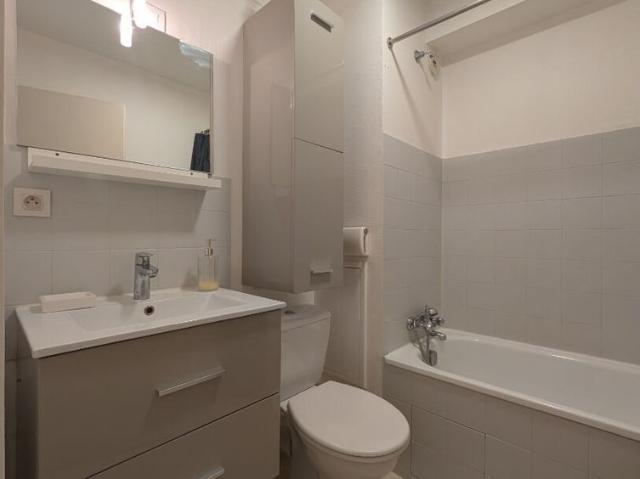 LE GRANDMONT Location Appartement joue les tours: 18.58 m2