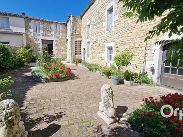 Le Gua 17600 Achat / Vente maison 7 pièces t7 jardin terrasse