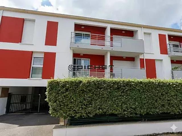 Le Haillan 33185 Achat / Vente appartement 2 pièces t2 au dernier étage