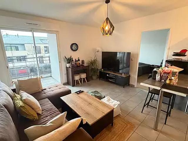 Le Haillan 33185 Achat / Vente appartement 2 pièces t2 au dernier étage parking