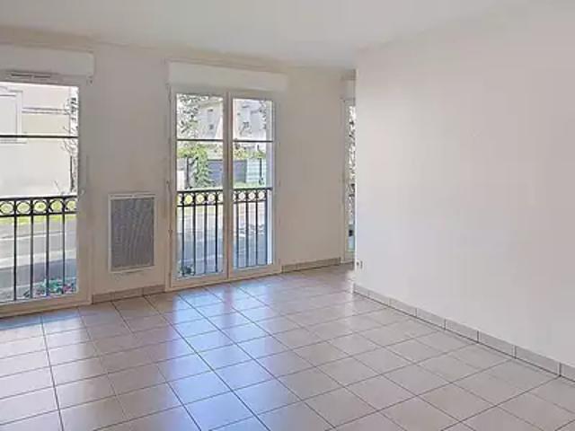 Le Haillan 33185 Achat / Vente appartement 2 pièces t2 au dernier étage parking