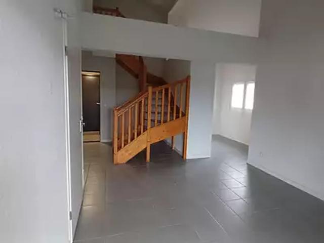 Le Haillan 33185 Achat / Vente appartement 3 pièces t3 au dernier étage