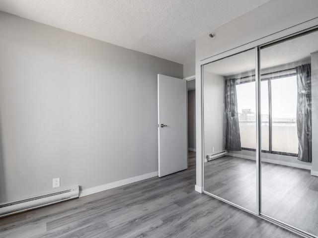Le Halo 1 Bedroom Apartment for Rent at 1951 Boul De Maisonneuve E, Montréal, QC H2K 2C9 Sainte Marie