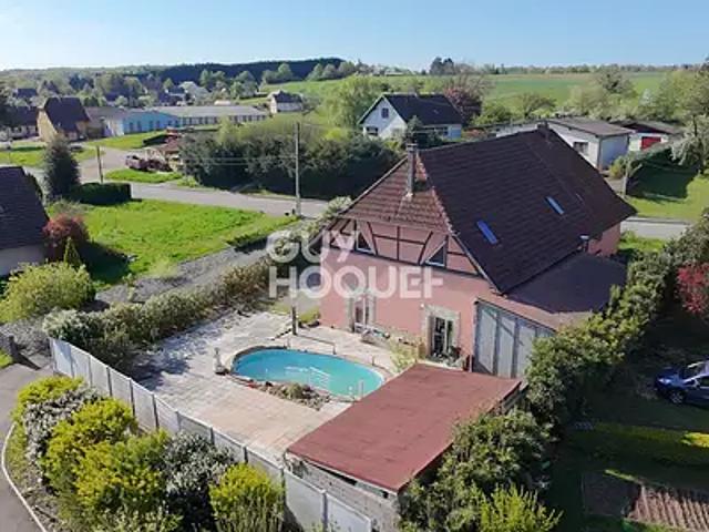 Le Haut Soultzbach 68780 Achat / Vente maison 5 pièces t5 au dernier étage piscine