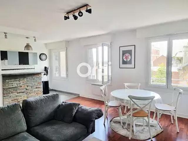 Le Havre 76600 Achat / Vente appartement 2 pièces t2 au dernier étage cave