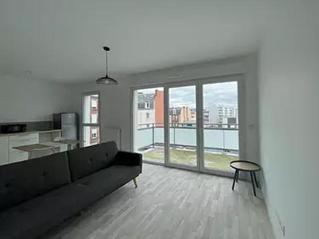 Le Havre 76600 Location appartement 2 pièces t2 au dernier étage parking