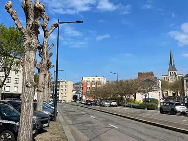 Le Havre 76600 Location parking au dernier étage
