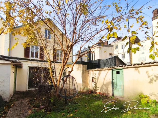 LE HAVRE centre Maison deux chambres avec jardin