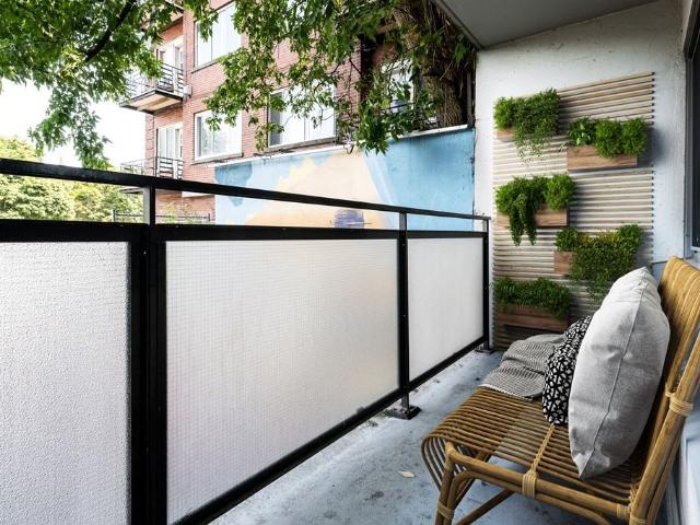 Le Hill Park 2 Bedroom Apartment for Rent at 4530 Ch De La Côte Des Neiges, Montréal, QC H3V 1G1 Côte Des Neiges