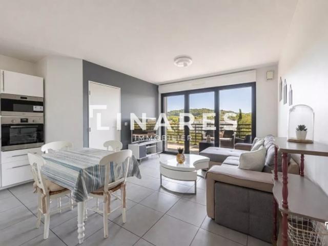 LE JARDIN D'ALLORI Appartement T2 de 45m2 Terrasse Box 13100 AIX SUD