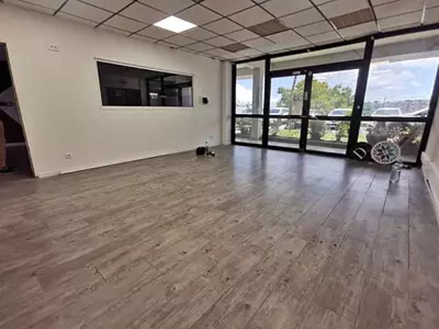Le Lamentin 97232 Achat / Vente divers parking