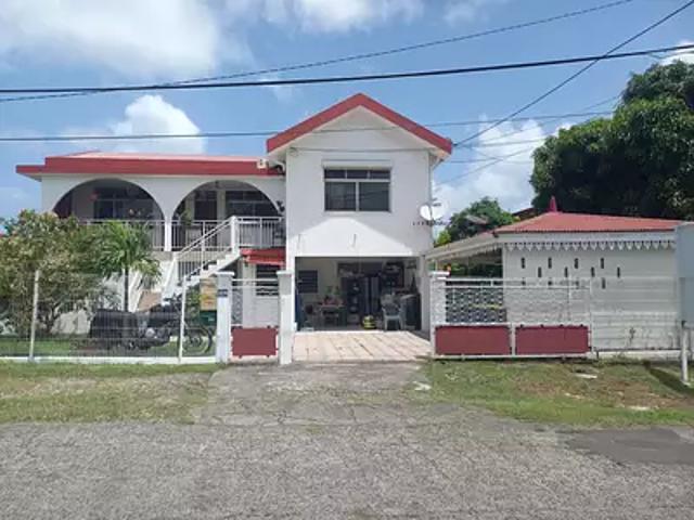 Le Lamentin 97232 Achat / Vente maison 9 pièces t9