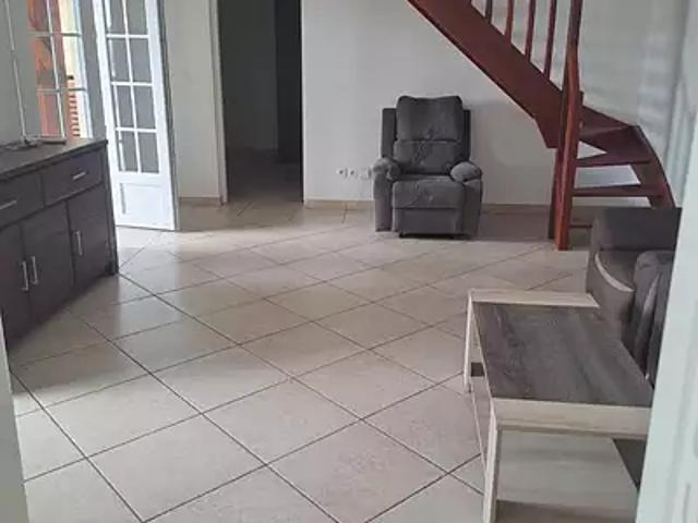 Le Lamentin 97232 Location appartement 5 pièces t5