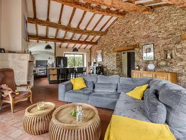 Le Landreau 44430 Achat / Vente maison 7 pièces t7 piscine