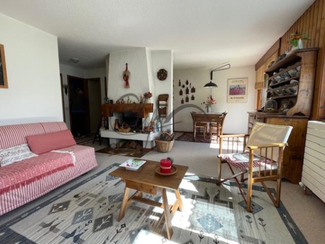 LE LAVANCHER APPARTEMENT REZ DE JARDIN VUE MONT BLANC
