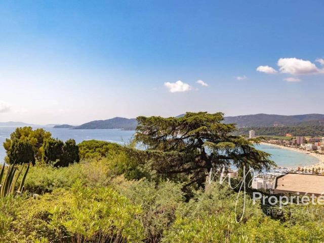 LE LAVANDOU Appartement T4 3 chambres avec terrasse et vue mer