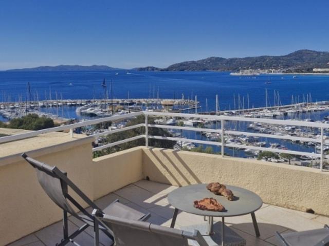 LE LAVANDOU, appartement à vendre, 5 pièces, 110 m²