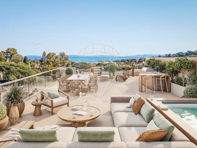 LE LAVANDOU, appartement à vendre, 5 pièces, 151 m²