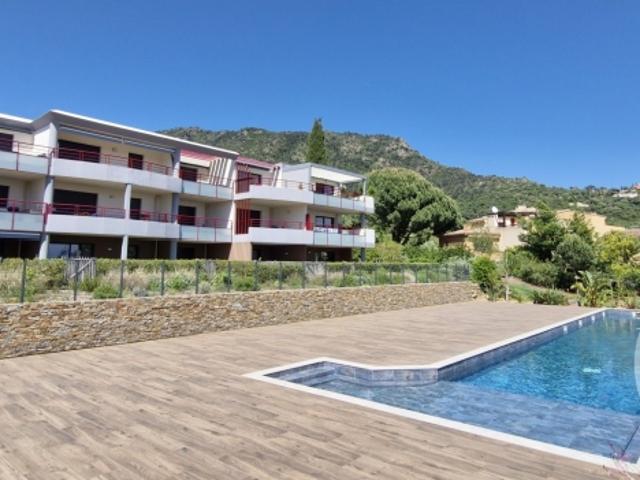 LE LAVANDOU, appartement à vendre, 3 pièces, 63 m²
