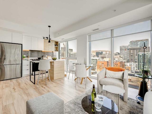 Le Livmore Tower II 2 Bedroom Apartment for Rent at 435 Boul René Lévesque O, Montréal, QC H2Z 0C6 Quartier Ville Marie