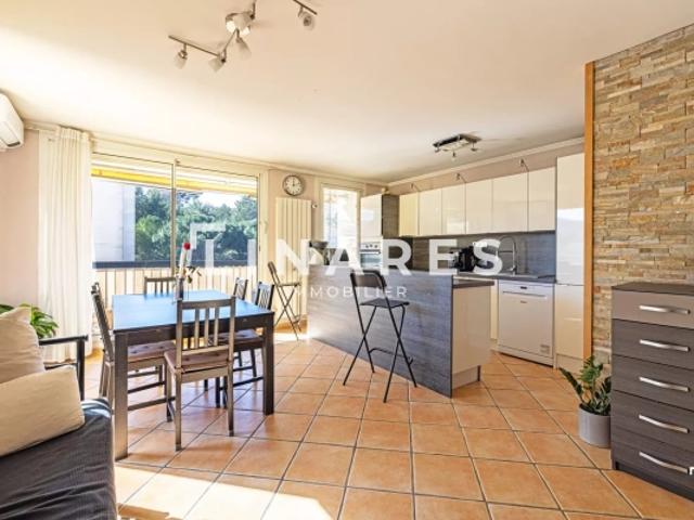 LE LUMINEUX Appartement T4 de 76m2 Balcon AUBAGNE CENTRE