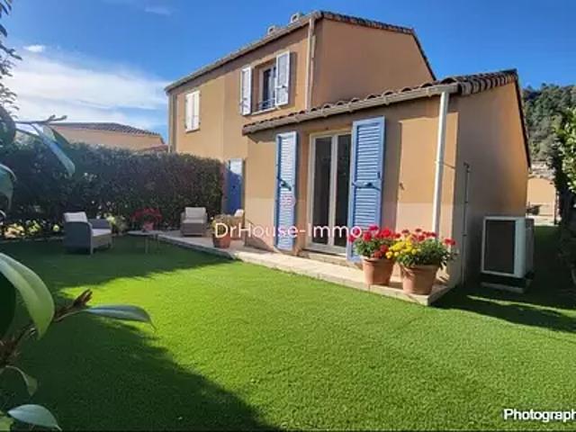 Le Luc 83340 Achat / Vente maison 4 pièces t4 piscine terrasse