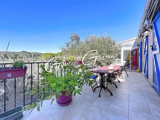 Le Luc 83340 Achat / Vente maison 5 pièces t5 terrasse parking
