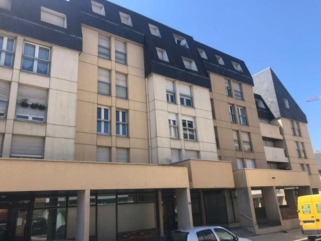 LE MANS CENTRE VILLE – DERNIER ÉTAGE – 75 m² – 2 CHAMBRES
