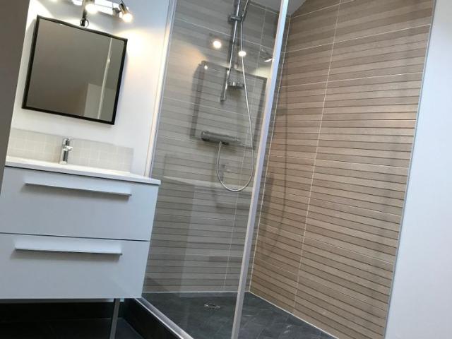 LE MANS CENTREVILLE APPARTEMENT 3 PIECES 2 CHAMBRES CUISINE EQUIPEE SALLE DE DOUCHES AVEC WC