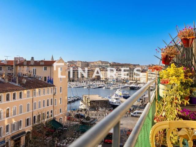 LE MAJESTIC DU VIEUX PORT Appartement T3 de 120m2 Balcon Vu