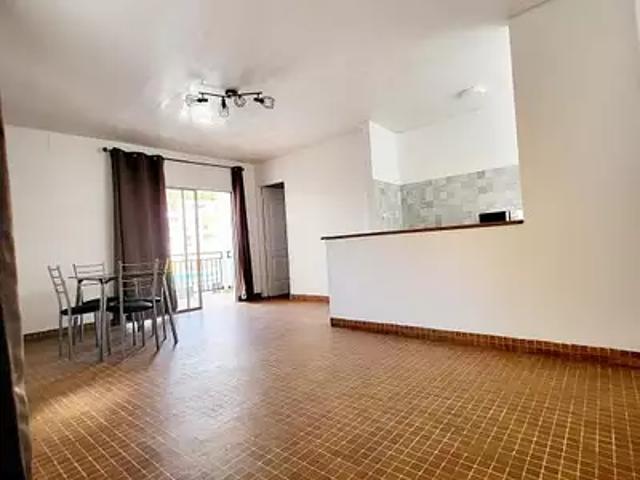 Le Marin 97290 Location appartement 2 pièces t2 terrasse