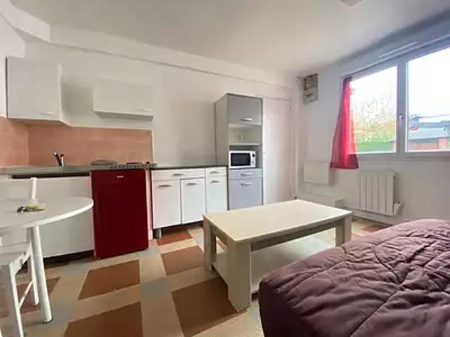 Le Mesnil Esnard 76240 Location appartement 1 pièce t1 au dernier étage