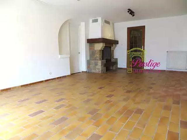 Le Mesnil le Roi 78600 Achat / Vente divers 5 pièces