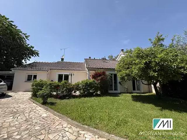 Le Mesnil Saint Denis 78320 Achat / Vente maison 6 pièces t6 terrasse parking