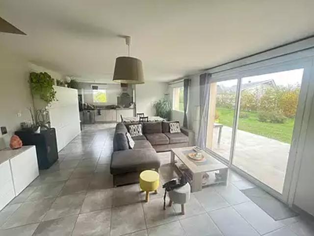 Le Monastère 12000 Location maison 5 pièces t5 au dernier étage