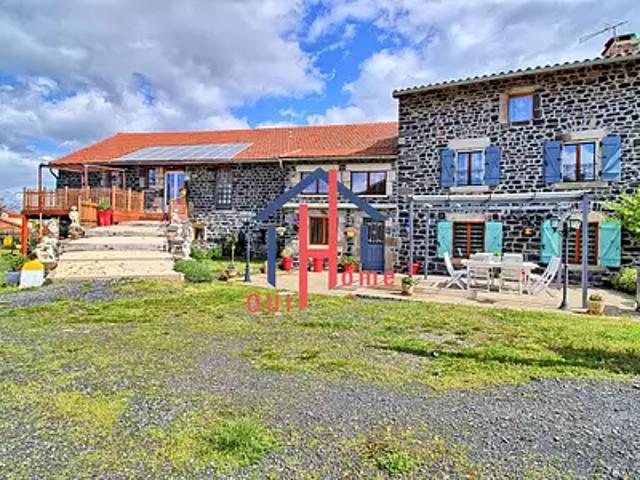 Le Monastier sur Gazeille 43150 Achat / Vente maison 9 pièces t9 terrasse parking