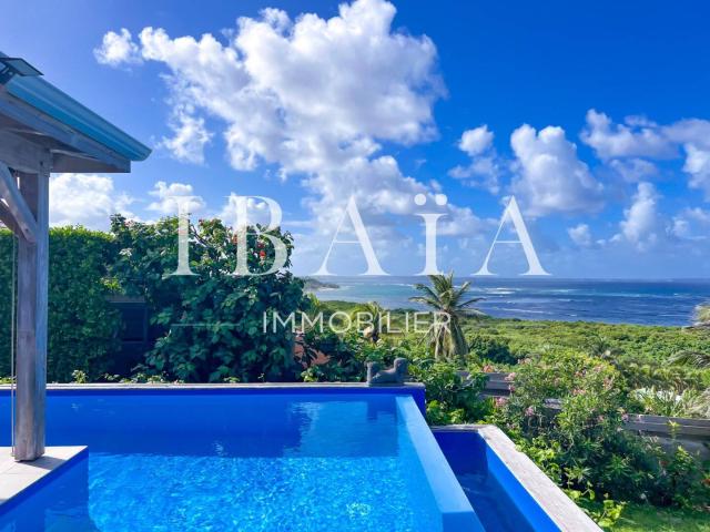 LE MOULE VILLA BÉNÉFICIANT D'UNE VUE MER EXCEPTIONNELLE