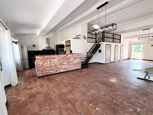 Le Muy 83490 Achat / Vente appartement 3 pièces t3 au dernier étage terrasse