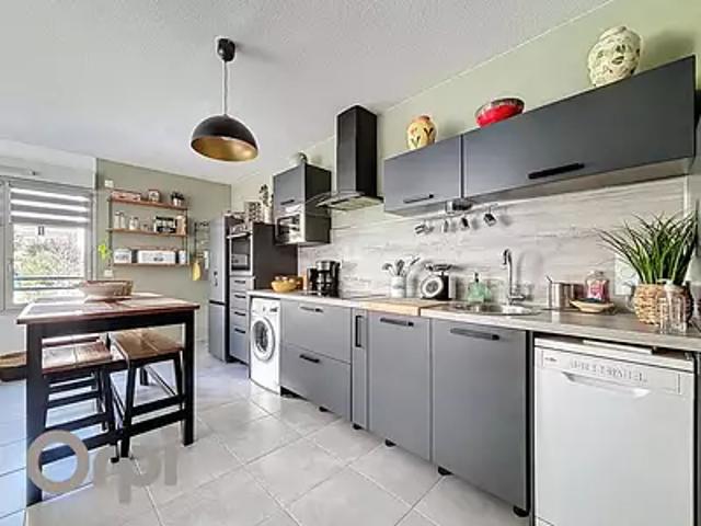 Le Muy 83490 Achat / Vente appartement 4 pièces t4 piscine terrasse