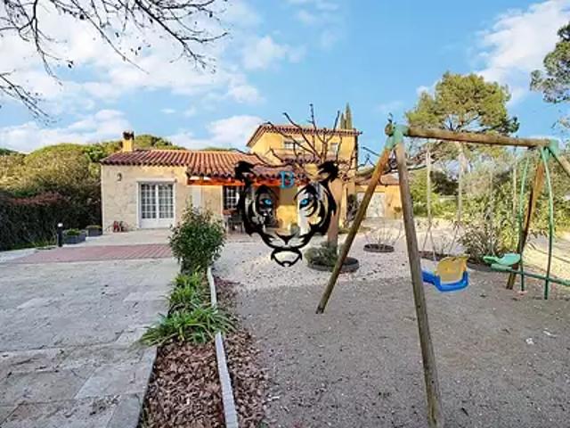 Le Muy 83490 Achat / Vente maison 5 pièces t5 au dernier étage