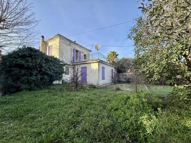 LE MUY 83 Maison 5p 88m²
