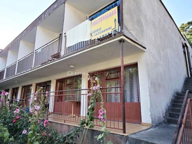 Leśna 362 m², Jastrzębia Góra