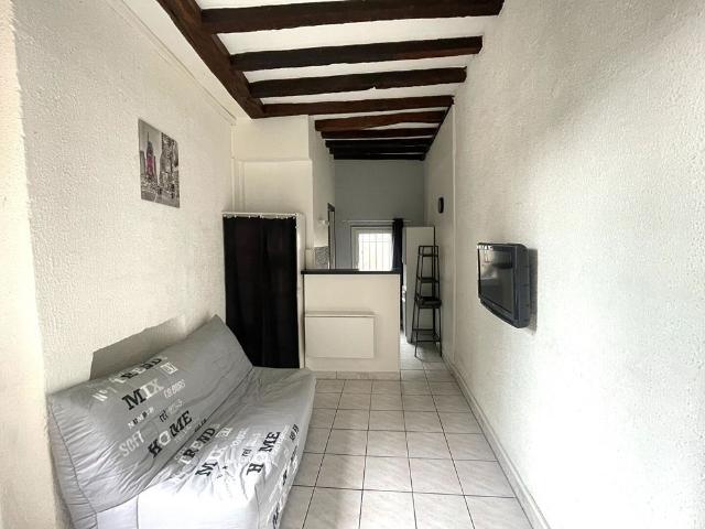 LE NEW YORKAIS Location Appartement tours: 15.22 m2