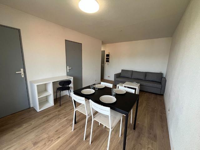 LE PAISIBLE Location Appartement poitiers: 0 m2