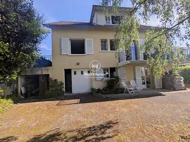 Le Palais sur Vienne 87410 Achat / Vente maison 8 pièces t8 terrasse parking