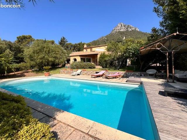 Le Partegal Maison d’architecte 215m2 terrain 3071